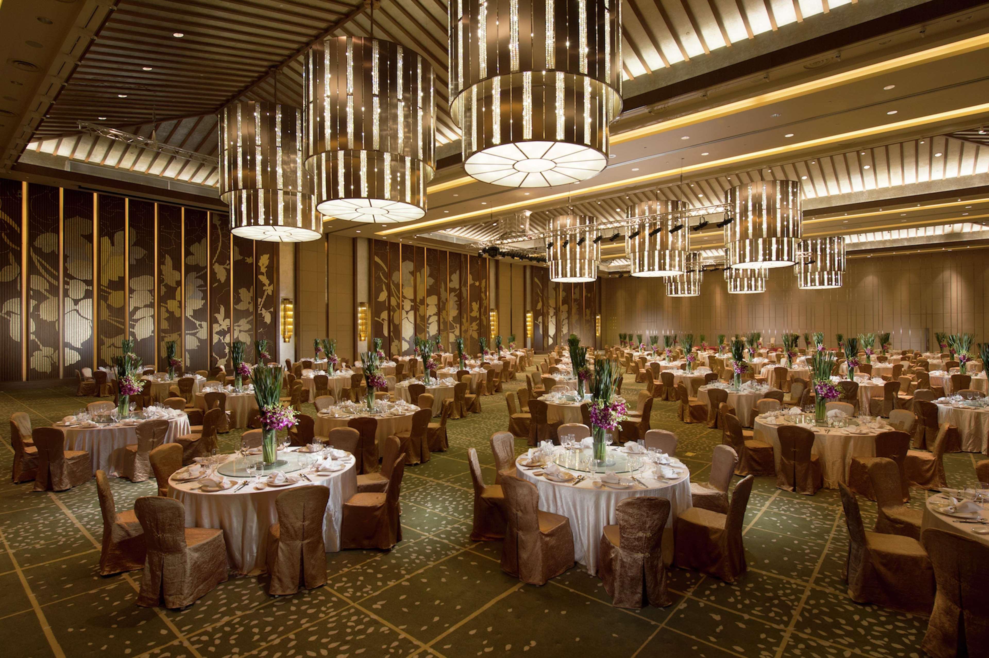 ฮิลตัน วูฮาน ออปติก วัลเลย์ Hotel อู่ฮั่น ภายนอก รูปภาพ
