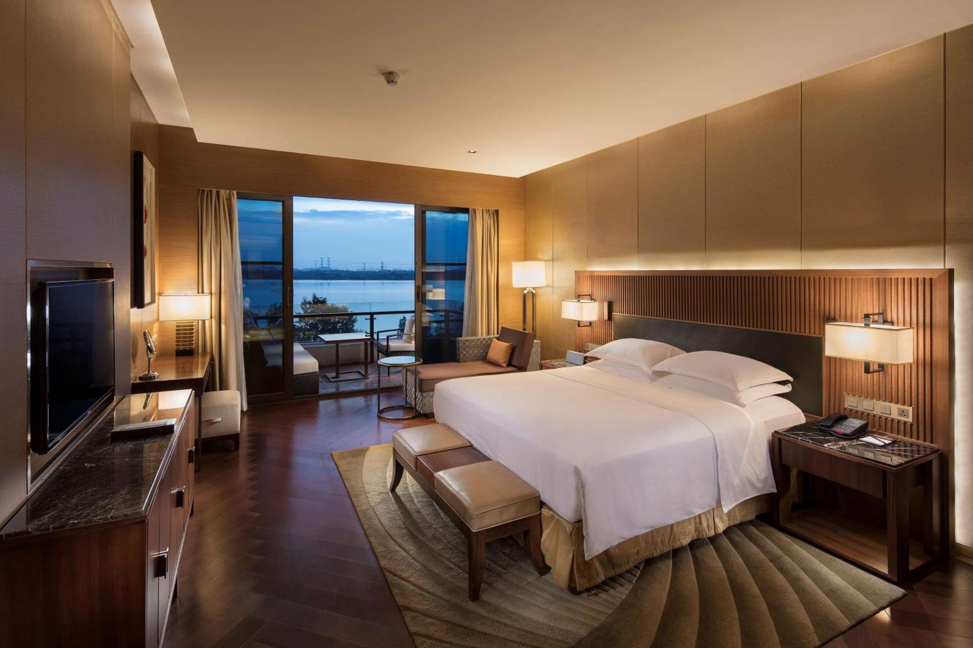 ฮิลตัน วูฮาน ออปติก วัลเลย์ Hotel อู่ฮั่น ภายนอก รูปภาพ