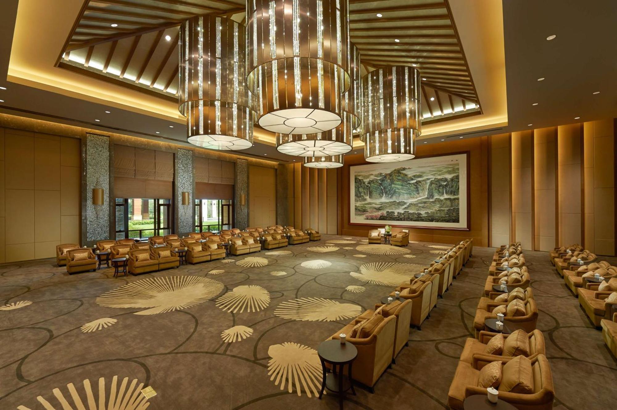 ฮิลตัน วูฮาน ออปติก วัลเลย์ Hotel อู่ฮั่น ภายนอก รูปภาพ